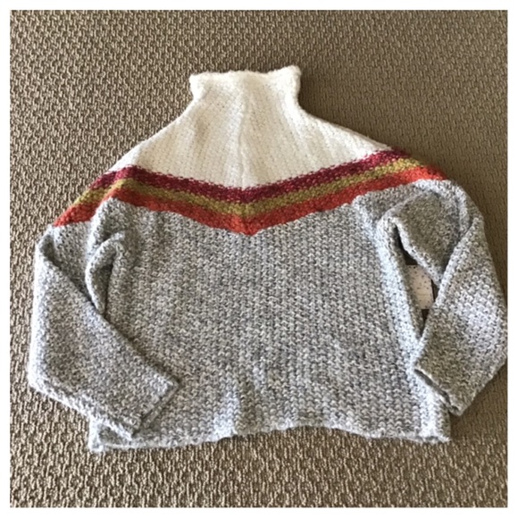 Free People Turn Around Tunic Sweater.  NWT. - Picture 8 of 8